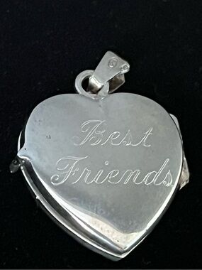 Sterling Silver “Best Friends” Heart Locket
